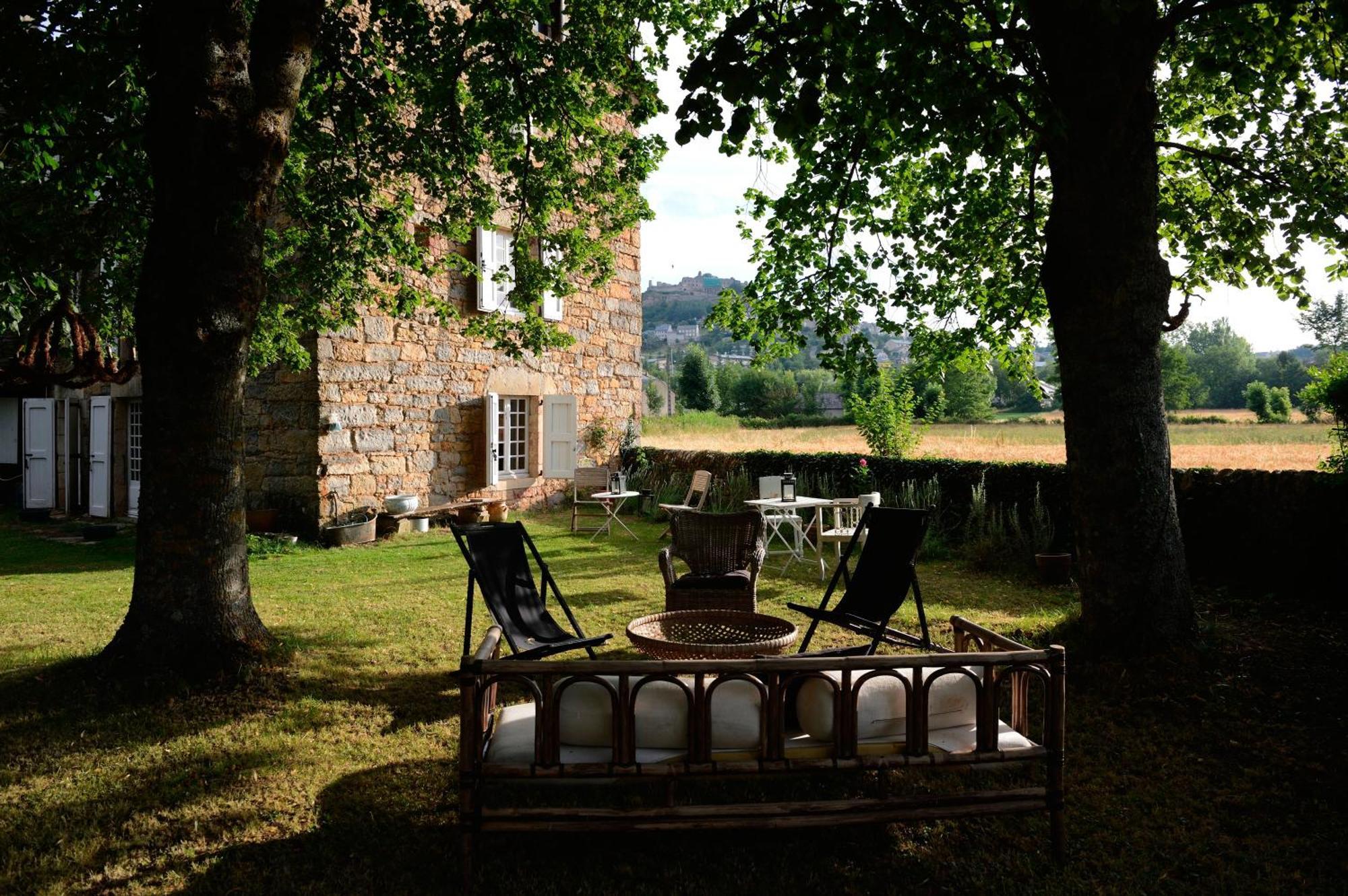 Maison D'Hotes La Singuliere Sévérac-le-Château Exterior foto